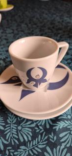 Nespresso originele espresso kop en schotel, Huis en Inrichting, Keuken | Servies, Ophalen of Verzenden, Gebruikt, Overige stijlen