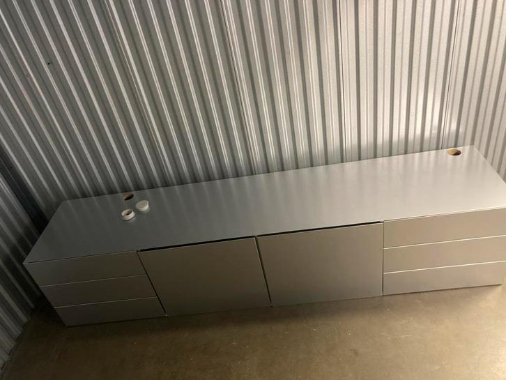 Pastoe wandmeubel 230x50x50cm heeft wat liefde nodig, Huis en Inrichting, Kasten | Dressoirs, Gebruikt, 200 cm of meer, 50 tot 75 cm