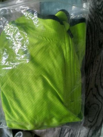 Muddy fox fietsshirt.  Groen.   beschikbaar voor biedingen