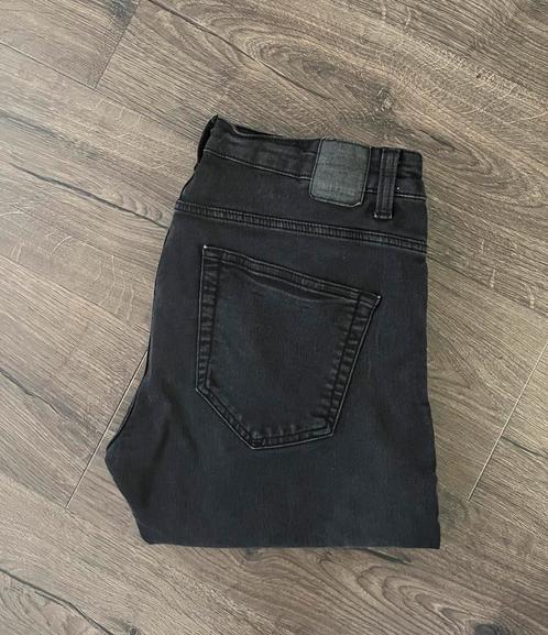 Nieuwstaat! Spijkerbroek van Only & Sons (Loom slim),W33/L32, Kleding | Heren, Spijkerbroeken en Jeans, Zo goed als nieuw, W33 - W34 (confectie 48/50)