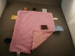 snooze babylabel doek roze/geblokte achterkant 26x22 cm, Kinderen en Baby's, Speelgoed | Knuffels en Pluche, Ophalen of Verzenden