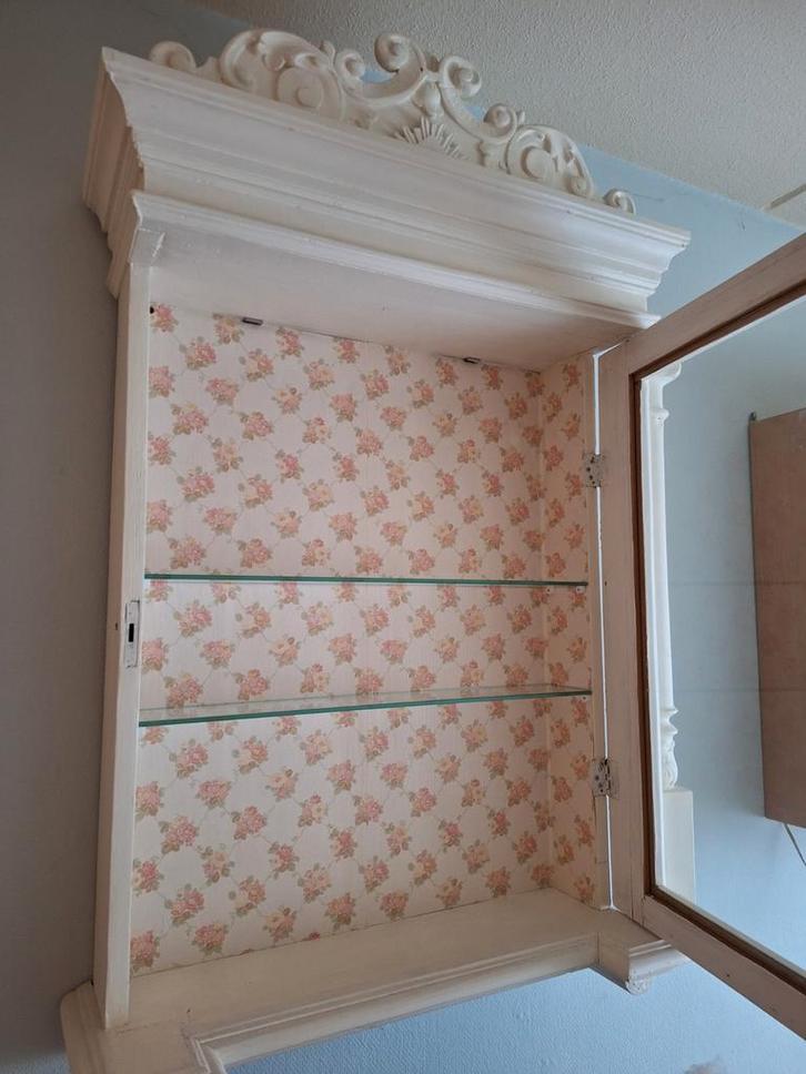 Mooie Vitrinekast met Glasplanken, Huis en Inrichting, Kasten | Buffetkasten, Gebruikt, 100 tot 150 cm, 50 tot 100 cm, 25 tot 50 cm