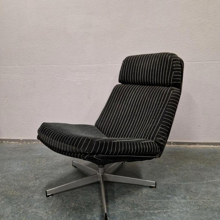 Vintage draaistoel  ikea Lunna Gillis Lundgren jaren 90, Huis en Inrichting, Fauteuils, Gebruikt, Metaal, Stof, 50 tot 75 cm, 75 tot 100 cm