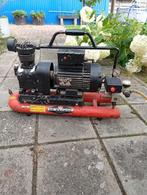 Compressor draagbaar, Doe-het-zelf en Verbouw, Compressors, Ophalen, Gebruikt, 6 tot 10 bar, Minder dan 200 liter/min
