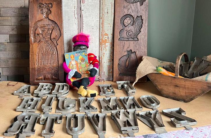 OUDE CHOCOLADE LETTER MAL, Diversen, Sinterklaas, Gebruikt, Ophalen of Verzenden