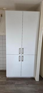 Keuken /linnenkast wit 2 deurs, Huis en Inrichting, Keuken | Keukenelementen, Ophalen, Gebruikt, 200 cm of meer, Wit