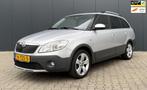 Skoda Fabia Combi 1.2 TSI Scout Airco Cruise Trekhaak Nette, Auto's, Voorwielaandrijving, Euro 5, Gebruikt, Zwart