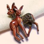 Vintage twee hertjes herten broche emaille marcasiet jr' 60, Overige materialen, Gebruikt, Bruin, Verzenden