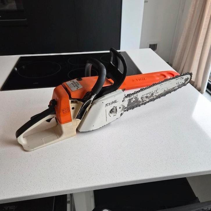 Stihl kettingzaag Wood Boss 024 AV electronic quickstop, Tuin en Terras, Hand-tuingereedschap, Gebruikt, Overige soorten, Ophalen of Verzenden