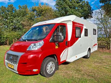 Camper 2007 met airco, zonnepaneel en trekhaak beschikbaar voor biedingen