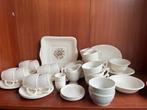 Wedgwood of Etruria & Barlaston en windsor servies,, Antiek en Kunst, Antiek | Servies compleet, Ophalen