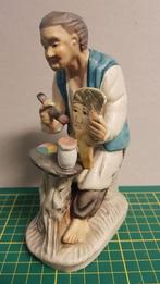 Maskermaker keramiek 17 cm, Verzamelen, Beelden en Beeldjes, Ophalen of Verzenden, Zo goed als nieuw, Mens