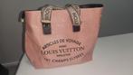 Louis Vuitton tas te koop voor dames, Sieraden, Tassen en Uiterlijk, Tassen | Damestassen, Handtas, Roze, Zo goed als nieuw, Ophalen