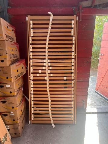 Elektrisch Verstelbaar Bed 200x90 beschikbaar voor biedingen