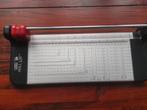 Roll cat m+r Papiersnijder 32cm A4, Hobby en Vrije tijd, Ophalen of Verzenden, Zo goed als nieuw, Overige thema's, Overige typen