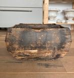 Antieke houten bak met metalen versteviging - Rustiek Decora, Ophalen of Verzenden