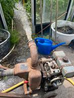 Zeer goede benzine waterpomp 4 takt bernard motor, Tuin en Terras, Waterpompen, Ophalen of Verzenden, Gebruikt, Handmatig