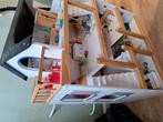 poppenhuis met accessoires, Kinderen en Baby's, Speelgoed | Poppenhuizen, Ophalen, Zo goed als nieuw, Poppenhuis