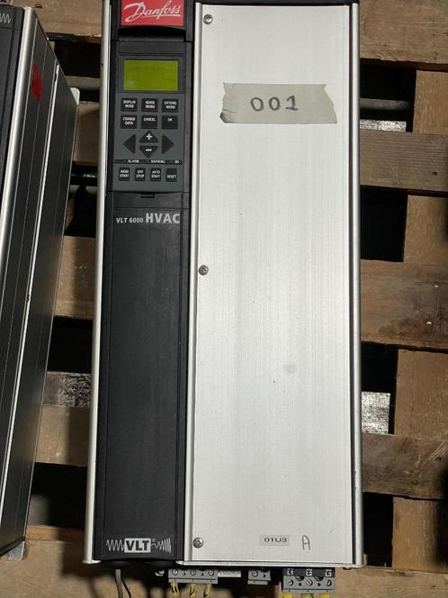 001. Danfoss VLT6022 frequentieregelaar 23kVA, Hobby en Vrije tijd, Elektronica-componenten, Gebruikt, Ophalen of Verzenden