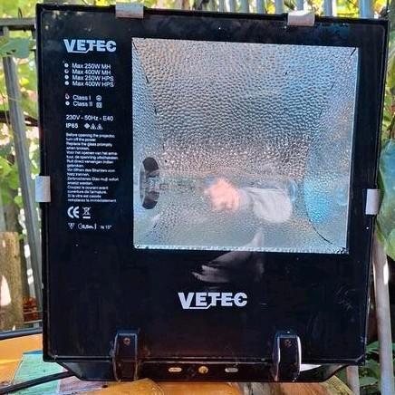 Professionele terreinverlichting  VETEC 400Watt  MN., Dieren en Toebehoren, Honden-accessoires, Zo goed als nieuw, Ophalen of Verzenden