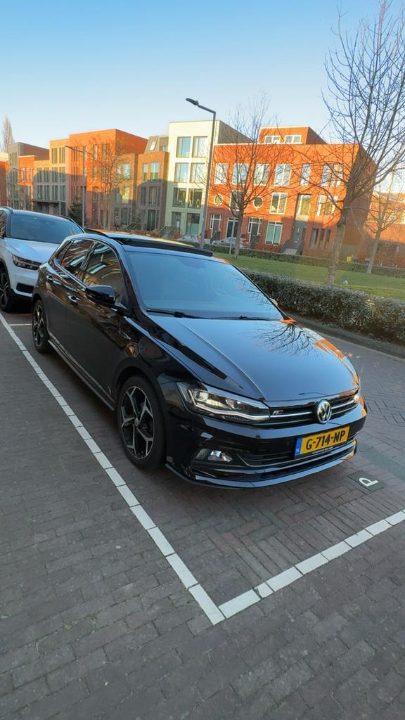 VW Polo R-Line | Pano | Digitaal Cockpit | Dealeronderhouden, Auto's, Volkswagen, Particulier, Polo, Benzine, Hatchback, Handgeschakeld