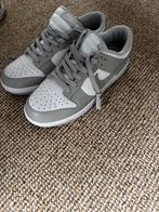 Nike Dunk - Maat 43 - Zo goed als nieuw!, Ophalen of Verzenden, Zo goed als nieuw, Overige kleuren, Sneakers of Gympen