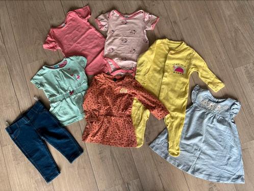 Baby meisjes kleding pakket maat 62, Kinderen en Baby's, Babykleding | Baby-kledingpakketten, Zo goed als nieuw, Maat 62, Ophalen of Verzenden