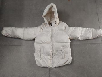 winterjas wit NIEUW maat 170 met capuchon  beschikbaar voor biedingen
