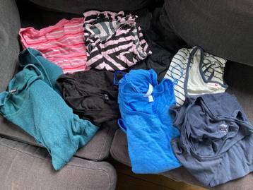 Dames tops beschikbaar voor biedingen