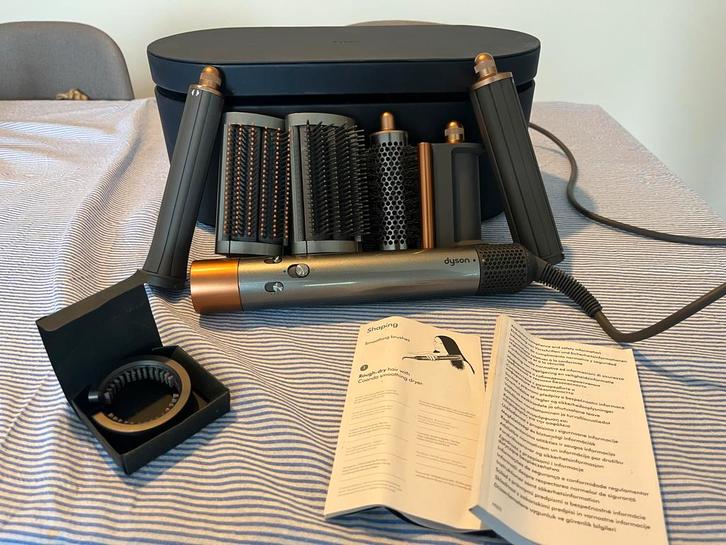 Dyson Airwrap Complete Long Nickel/Copper, Witgoed en Apparatuur, Persoonlijke-verzorgingsapparatuur, Zo goed als nieuw, Haarverzorging