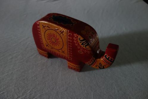 Spaarpot leder model Olifant, Verzamelen, Spaarpotten, Zo goed als nieuw, Dier, Overige materialen, Ophalen of Verzenden