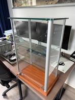 Vitrine kastje 60x31x23, Huis en Inrichting, Kasten | Vitrinekasten, Ophalen, Met plank(en), Minder dan 50 cm, Minder dan 25 cm