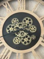 Mooie Wandklok met Tandwielen ( rookvrije omgeving), Ophalen, Zo goed als nieuw, Analoog, Wandklok