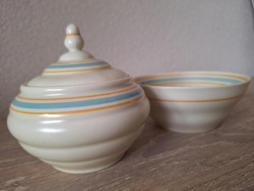 Mosa Maastricht suikerpot en bonbonschaal., Huis en Inrichting, Keuken | Servies, Gebruikt, Schaal of Schalen, Overige stijlen