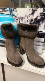 Nieuw mooie bruine halfhoge laarsjes maat 41 merk Moccio, Bruin, Lage of Enkellaarzen, Nieuw, Ophalen of Verzenden