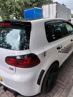 Volkswagen golf 12tsi rl77KW 3D 2012 Wit r20 uitvoering 19 i, Voorwielaandrijving, 65 €/maand, Stof, Zwart