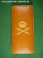 Gevraagd oude Oranje Nassau medailles., Verzamelen, Ophalen of Verzenden, Overige soorten, Nederland, Lintje, Medaille of Wings