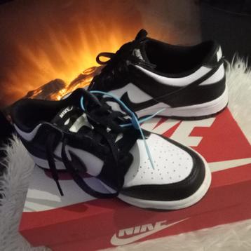 Nike Dunk Low Panda - Maat 40 - Nieuw! beschikbaar voor biedingen