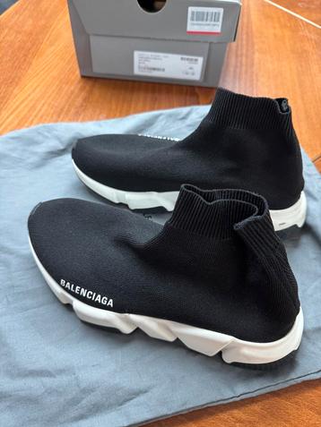 Balenciaga Speed (2021 model) 1x gedragen. Nieuwstaat. Mt 37 beschikbaar voor biedingen
