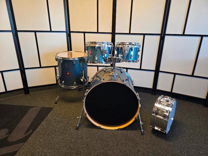 Premier APK shell set sparkle blauw, Muziek en Instrumenten, Drumstellen en Slagwerk, Zo goed als nieuw, Premier, Ophalen