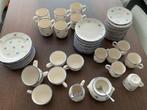 Servies Zeller Fayencerie, model 'Petit Rose'., Huis en Inrichting, Keuken | Servies, Ophalen, Gebruikt, Overige stijlen, Aardewerk