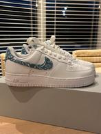 Air Force 1 Blue Paisley - nieuw in doos, Ophalen of Verzenden, Nieuw, Wit, Sneakers of Gympen
