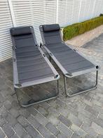 Twee Travellife inklapbare ligbedden, Ophalen, Zo goed als nieuw