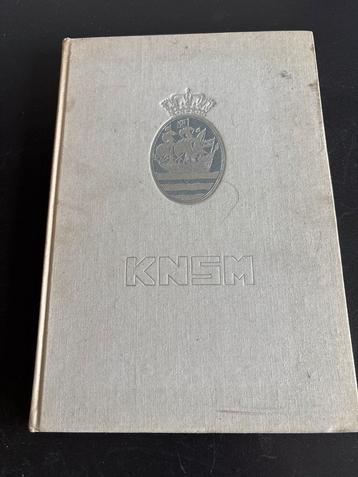 Gekroonde Koopvaart KNSM 1856-1956 beschikbaar voor biedingen