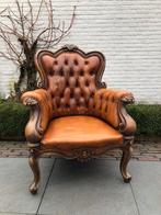 Vintage cognac leren fauteuil in Chesterfield stijl, Antiek en Kunst, Ophalen