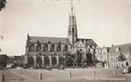HULST St. Willibrordusbasiliek Bus VW Kever, Verzamelen, Ansichtkaarten | Nederland, Verzenden, 1960 tot 1980, Gelopen, Zeeland