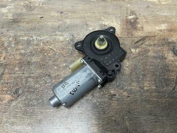 Raammotor rechtsvoor Ford Fusion ('02-'12) 0130821939 beschikbaar voor biedingen