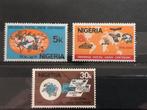 UPU Nigeria 1974 vliegtuigen auto’s treinen, Vliegtuigen, Ophalen of Verzenden, Postfris