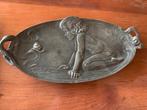 Jugendstil tinnen bordje slak en jongen, Ophalen of Verzenden