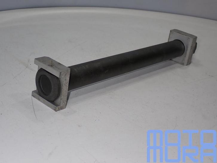 Achteras Yamaha R6 2003 - 2004 - 2005 RJ05 RJ09 As achter  a, Motoren, Onderdelen | Yamaha, Gebruikt, Ophalen of Verzenden